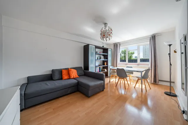 Shiraj Tower, 201 Commercial Road, London, E1, photo 1