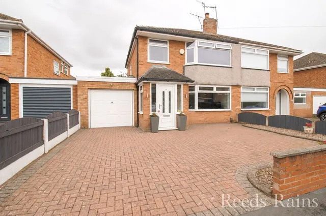 Gorsefield Avenue, Wirral, Merseyside, CH62, photo 1
