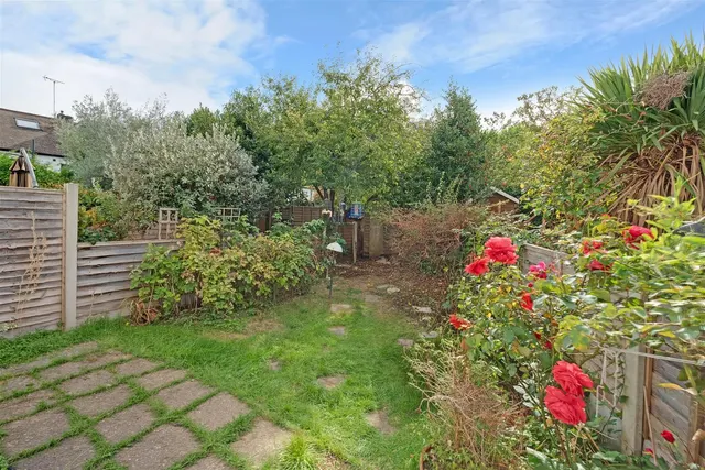 Garnett Road, Belsize Park, NW3, photo 2