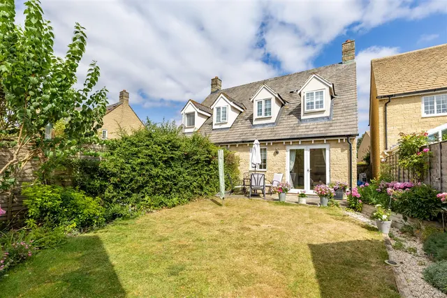 Linden Lea, Down Ampney, GL7, photo 2