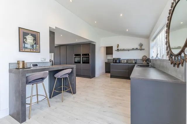 Mierscourt Road, Rainham, ME8, photo 3