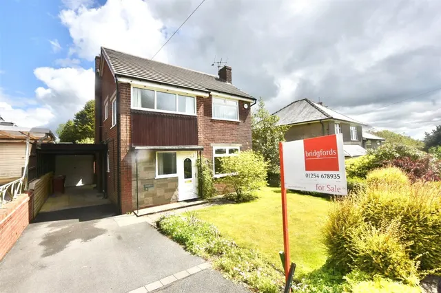 Lawley Road, Billinge, Blackburn, Lancashire, BB2, photo 1