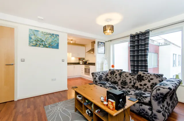Flat 12, Herbert House (30%), 8 Elm Grove, London, photo 1