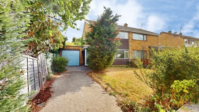 Charlton Kings, Cheltenham, Glos, photo 1