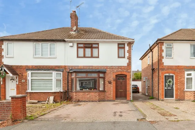 Holmfield Avenue East, Leicester, LE3, photo 1