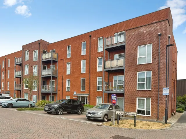 Robertson Way, Basingstoke, Hampshire, RG21 6BJ, photo 1
