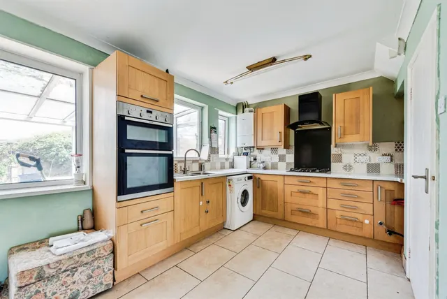 Thornbridge Avenue, Swindon, SN3, photo 3