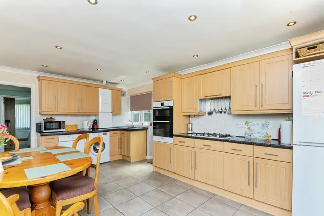 Photo 3 — Tunstall Close, St. Osyth, Clacton-on-Sea, Essex, CO16