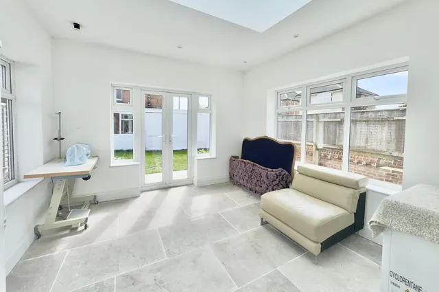 Acland Road, BH9, photo 2