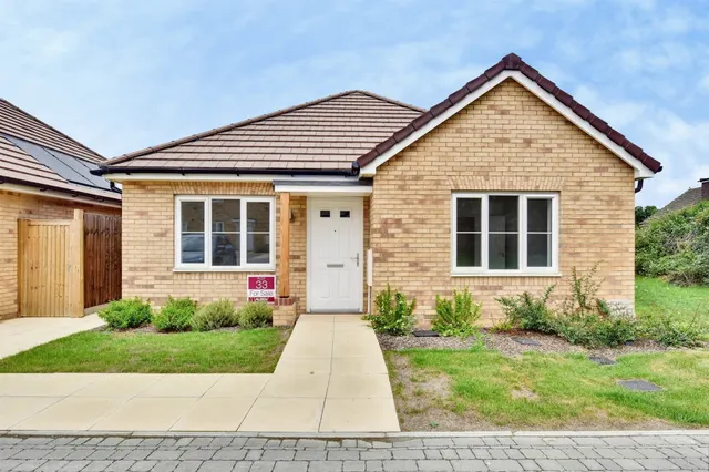 Chestnut Grove, Borden, Sittingbourne, photo 1