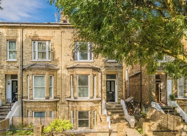 Oxford Road, Ealing, W5, photo 1