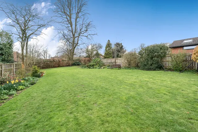 Photo 2 — Tigwells Field Gaston Lane, South Warnborough, Hook, RG29 1RF