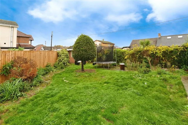 Photo 3 — Beverley Avenue, CANVEY ISLAND, Essex, SS8