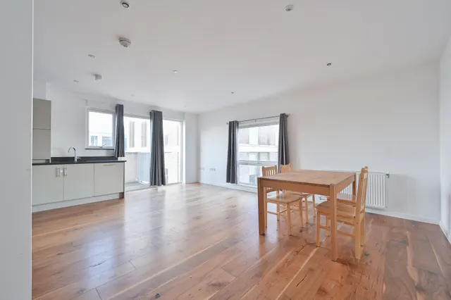 16 Clarke Court, 1 Heath Parade, Grahame Park Way, London, photo 1
