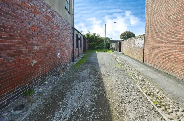 Front Street, West Auckland, DL14, photo 3
