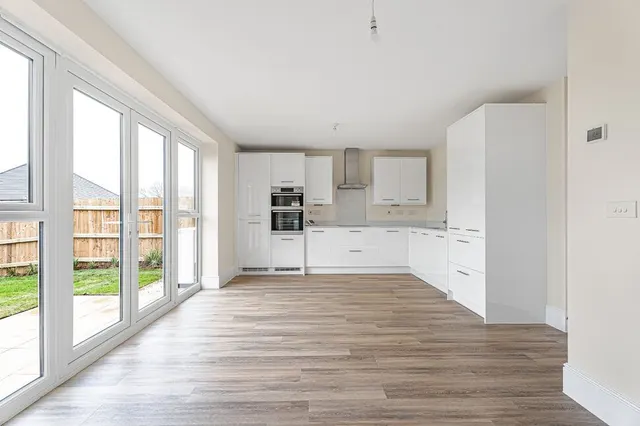 Bochintone Road, Bulkington, CV12, photo 3