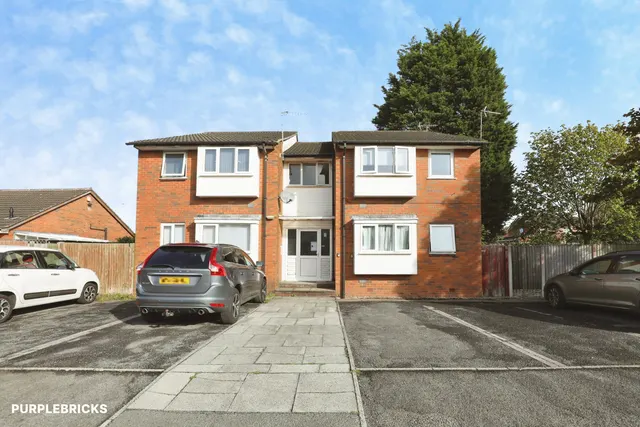 Lyndhurst, Skelmersdale, WN8, photo 1