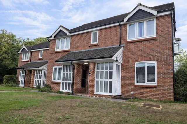 Midhurst, GU29, photo 1