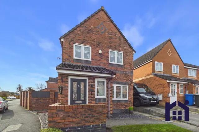 Manor Way, Coppull, Chorley, PR7 5FH, photo 1