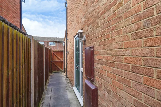 Photo 2 — Druids Oak, Quedgeley, Gloucester, Gloucestershire, GL2