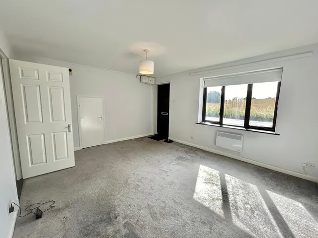 Salisbury Road, Netheravon, SP4, photo 3