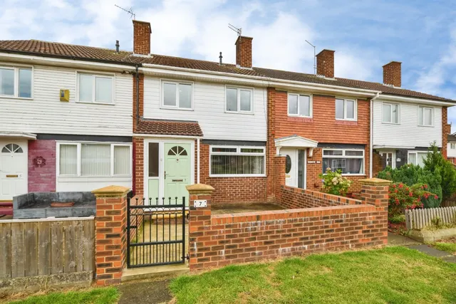 Staveley Walk, Ormesby, TS7, photo 1