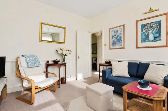 Albacore Crescent, London, SE13, photo 3