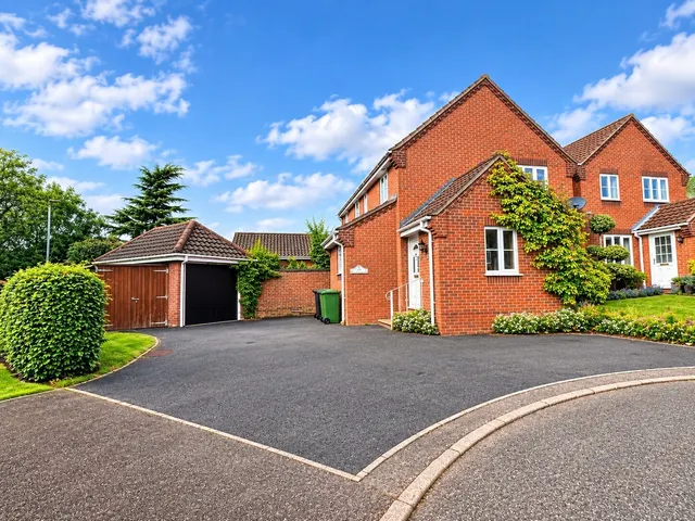 Pickford Close, North Walsham, NR28, photo 1