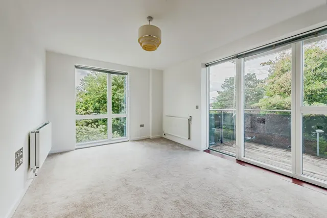 Photo 3 — Russells Crescent, Horley