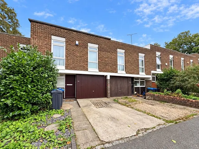 Caroline Close, Croydon, CR0, photo 1