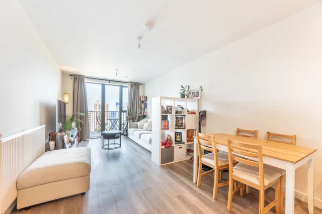 Flat 144, 581 North End Road, Wembley, photo 1