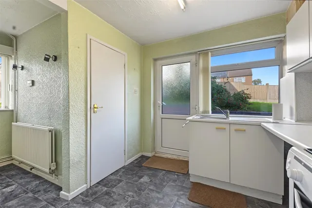 Shelford Road, Gedling, NG4, photo 3