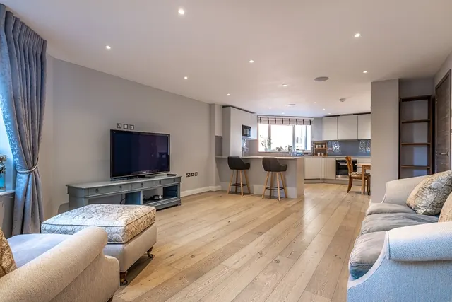 Ashburnham Mews Westminster SW1P, photo 1
