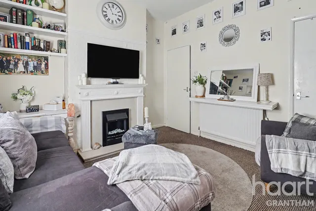 George Street, Grantham, NG31, photo 1