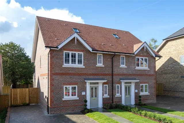 London Road, Ascot, RG12, photo 1