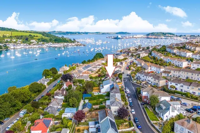 Photo 3 — Pendarves Road, Falmouth