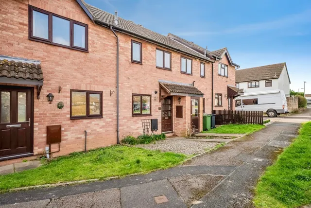 Eastholme Avenue, Belmont, HR2, photo 1