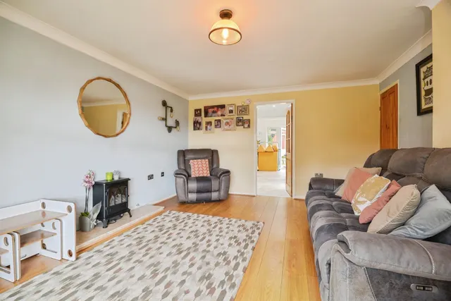 Photo 3 — Staveley Grove, Stockton-On-Tees