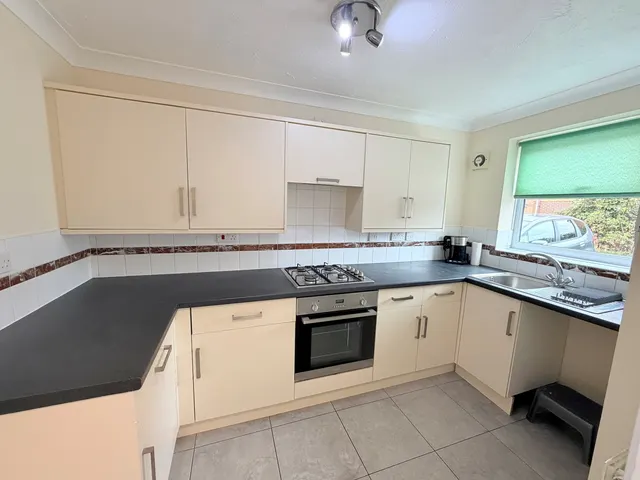 Darent Place, Didcot, OX11, photo 3