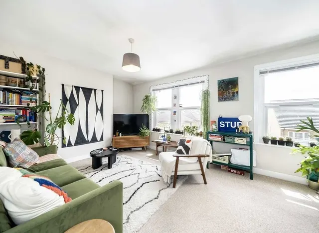 Photo 2 — Tyrrell Road, East Dulwich, SE22