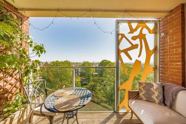 Churchfield Road, W3, photo 2