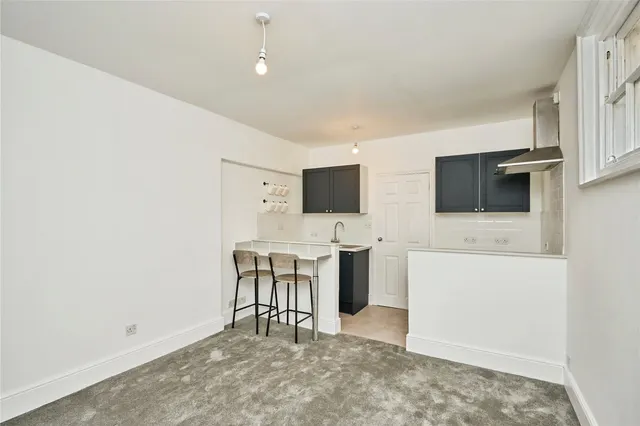 Lind Street, Ryde, PO33, photo 2