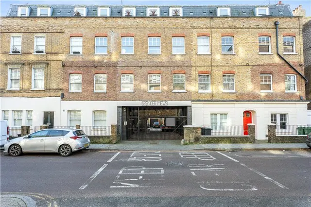 Spencer Mews, London, SW8, photo 1