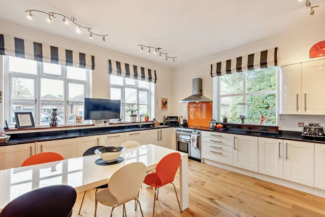 Photo 2 — Verdley Place, Fernhurst, Haslemere, Surrey, GU27 3ER