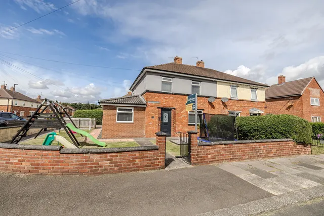 Ogle Avenue, Hazlerigg, photo 1