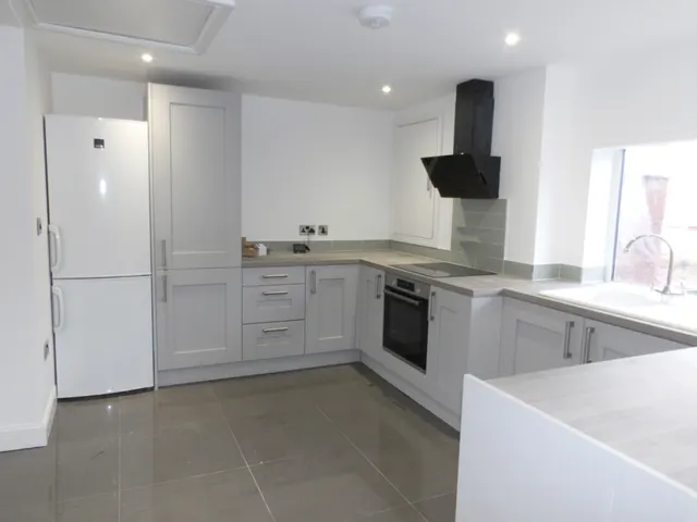 Elton-On-The-Hill, Nottingham, NG13, photo 2