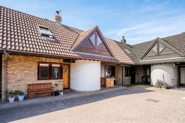 College Farm Court, Fen Drayton, CB24, photo 1