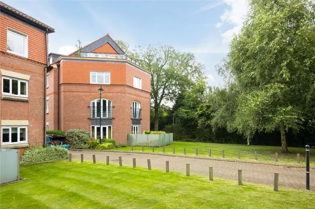 The Avenue, York, YO30, photo 1
