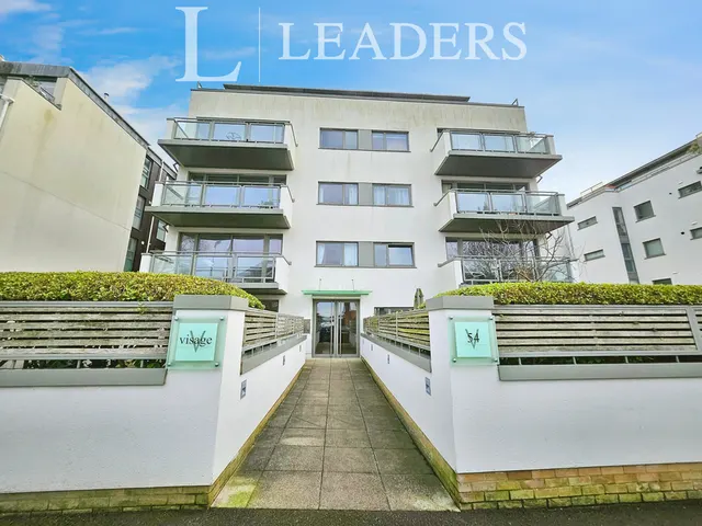Palmeira Avenue, Hove, BN3, photo 1