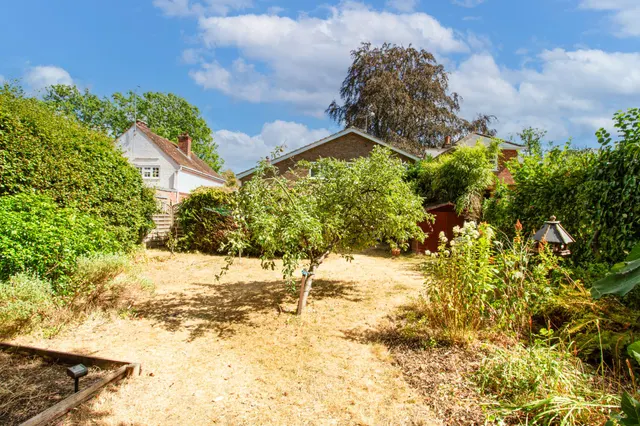 Photo 3 — Wellington Avenue, Fleet, GU51 3BJ